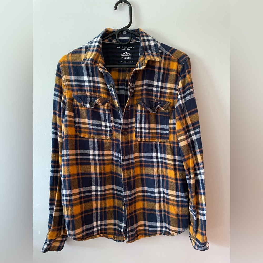 GUC denim and flower flannel
